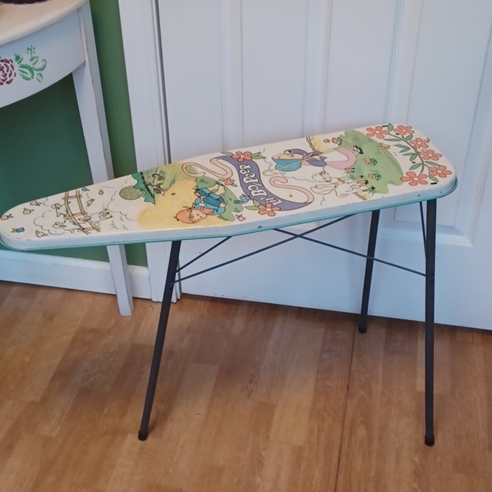 Vintage child ironing board Wolverine toy no.28 metal